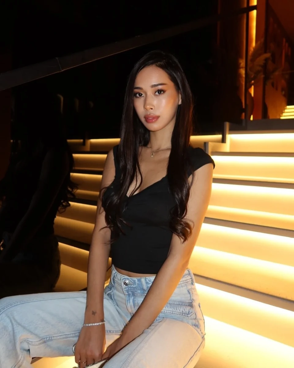 Аиша эскорт в городе Алматы